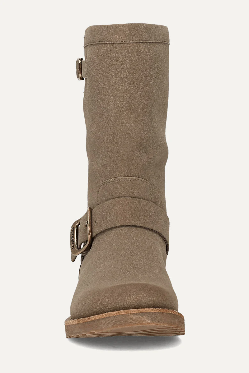 Chesnee Short - Image 5